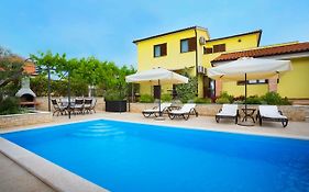 Apartmani Hrelja