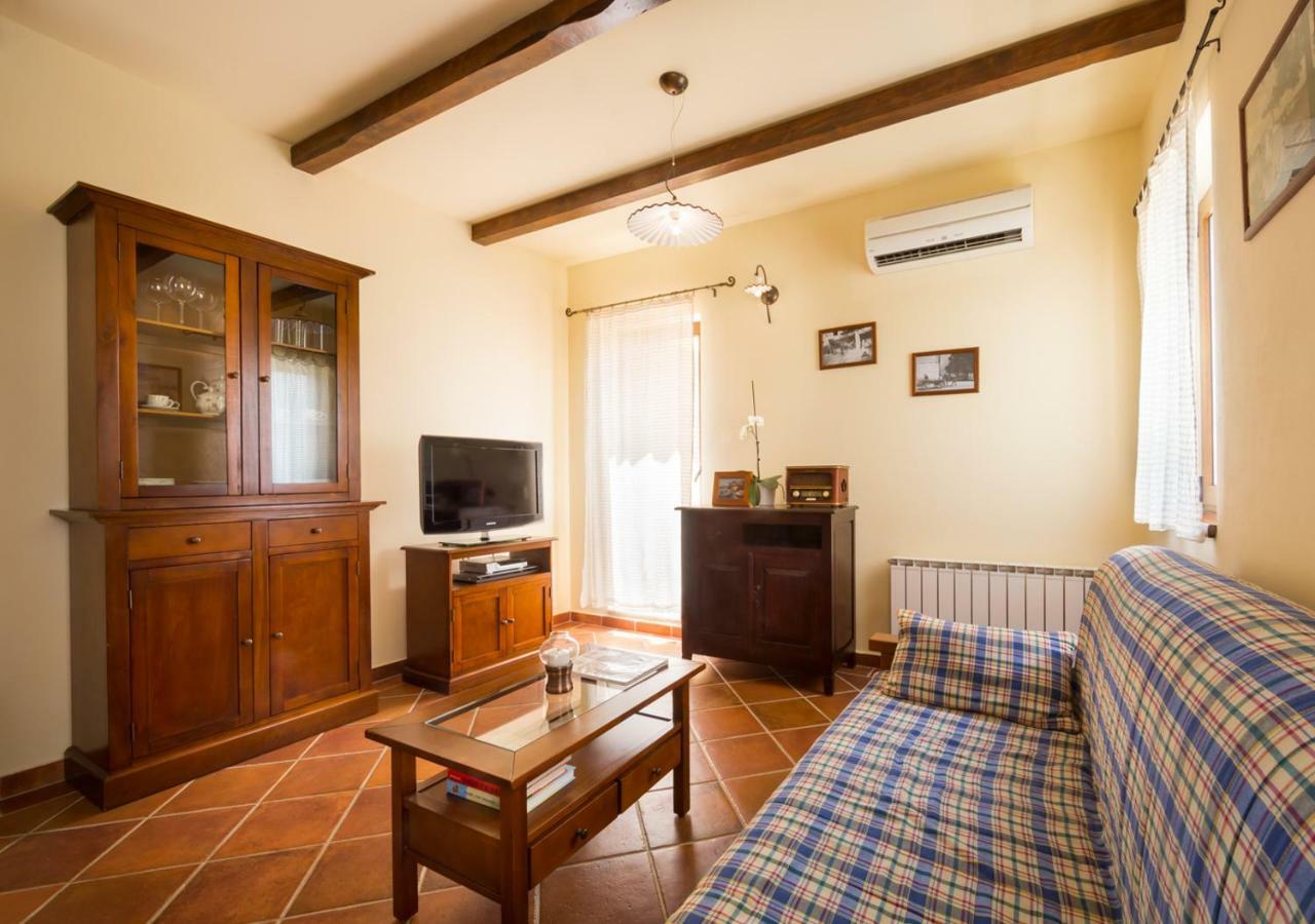 Apartmani Hrelja Labinci Exterior foto